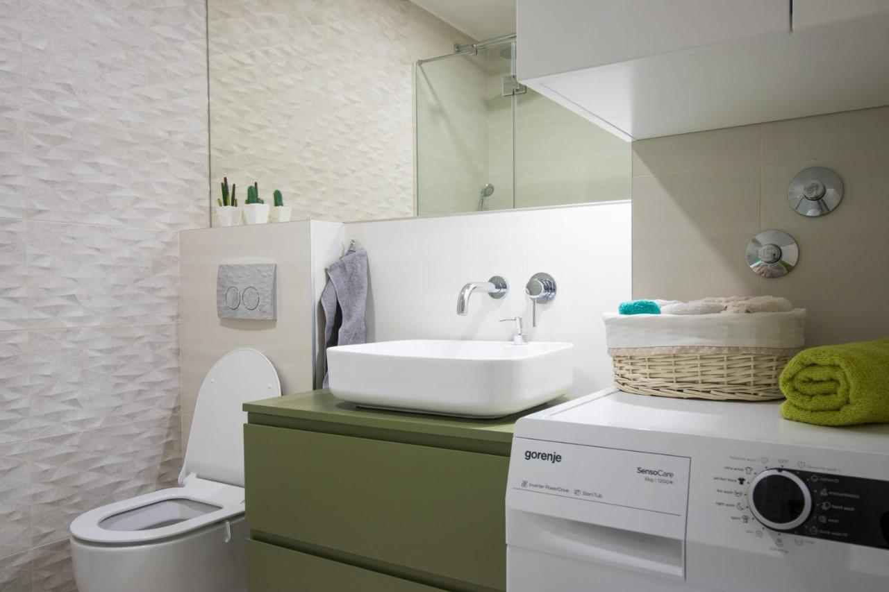 Arena'S Finest Apartment Belgrado Esterno foto